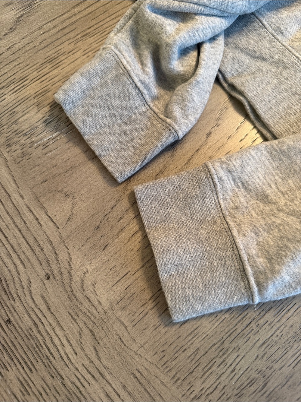 Men Sweater Subcategory Identification - Picture 5 of 8